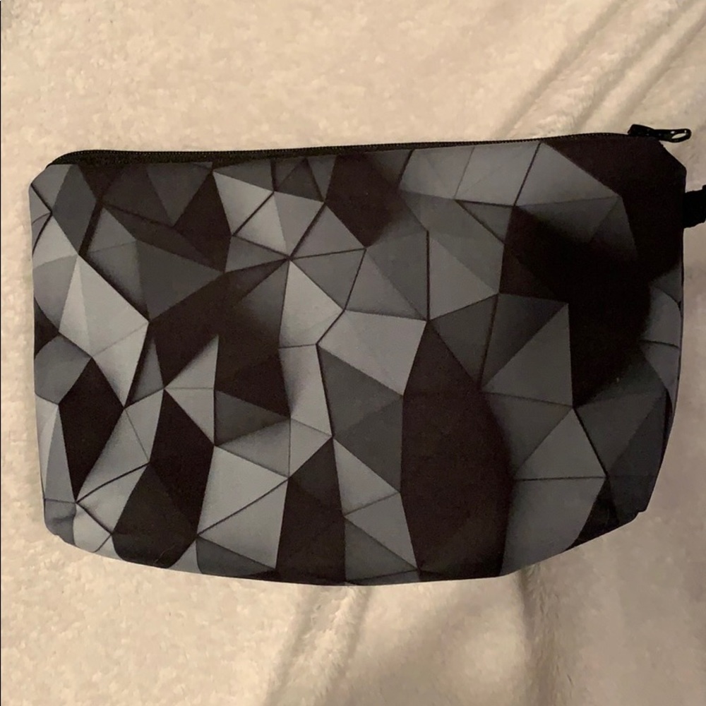 Makeup Pouches - Picture 3 of 5